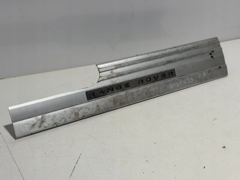 Listwa osłona progu prawy przód podświetlana Range Rover L322 BH4M-13208-AC