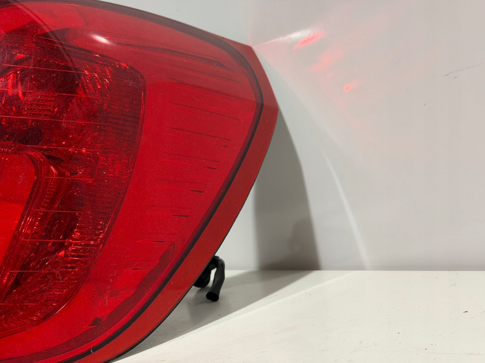 Lampa tylna prawa Opel Antara Lift 2012 20963675 - zdjęcie 2