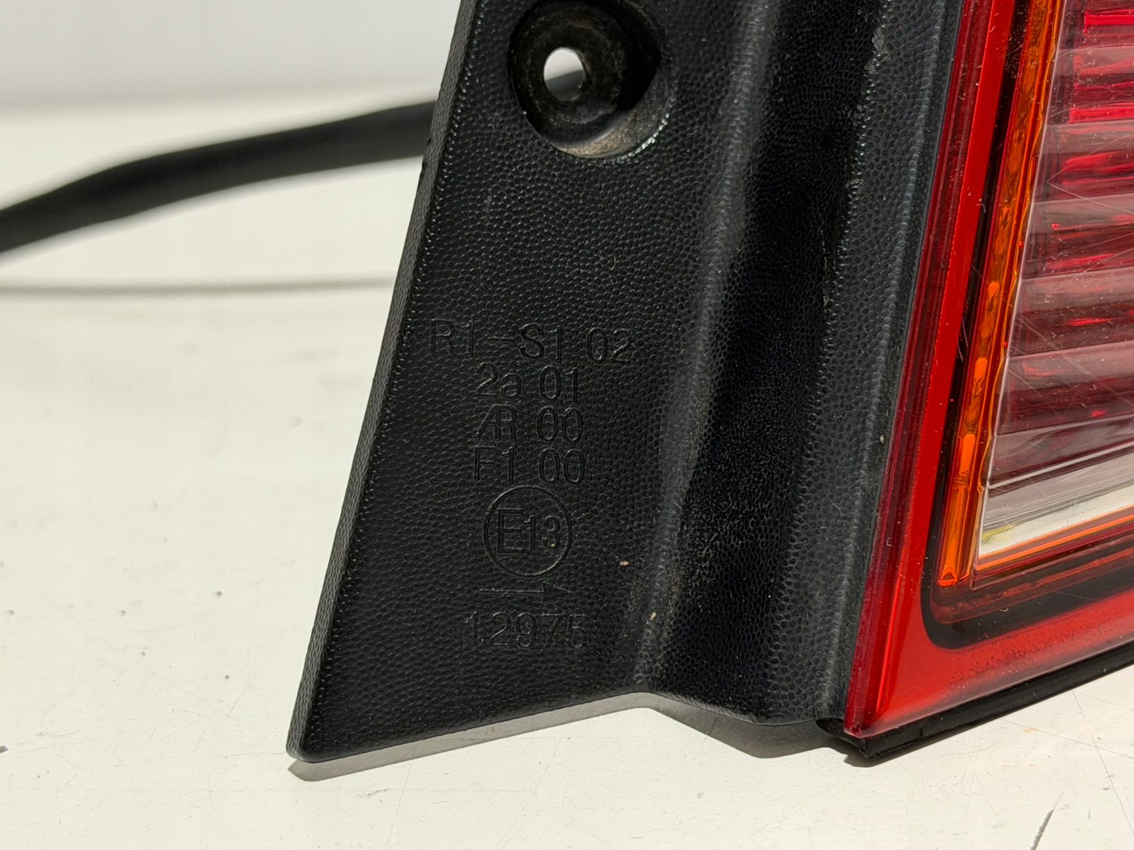 Lampa tylna prawa Opel Antara Lift 2012 20963675 - zdjęcie 4