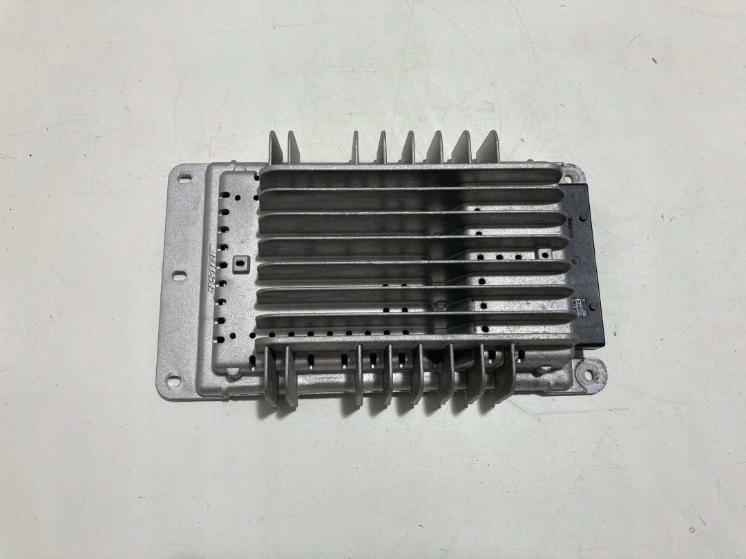 Wzmacniacz Bose audio muzyki radia Audi A3 8P Lift cabrio 8P7035223A