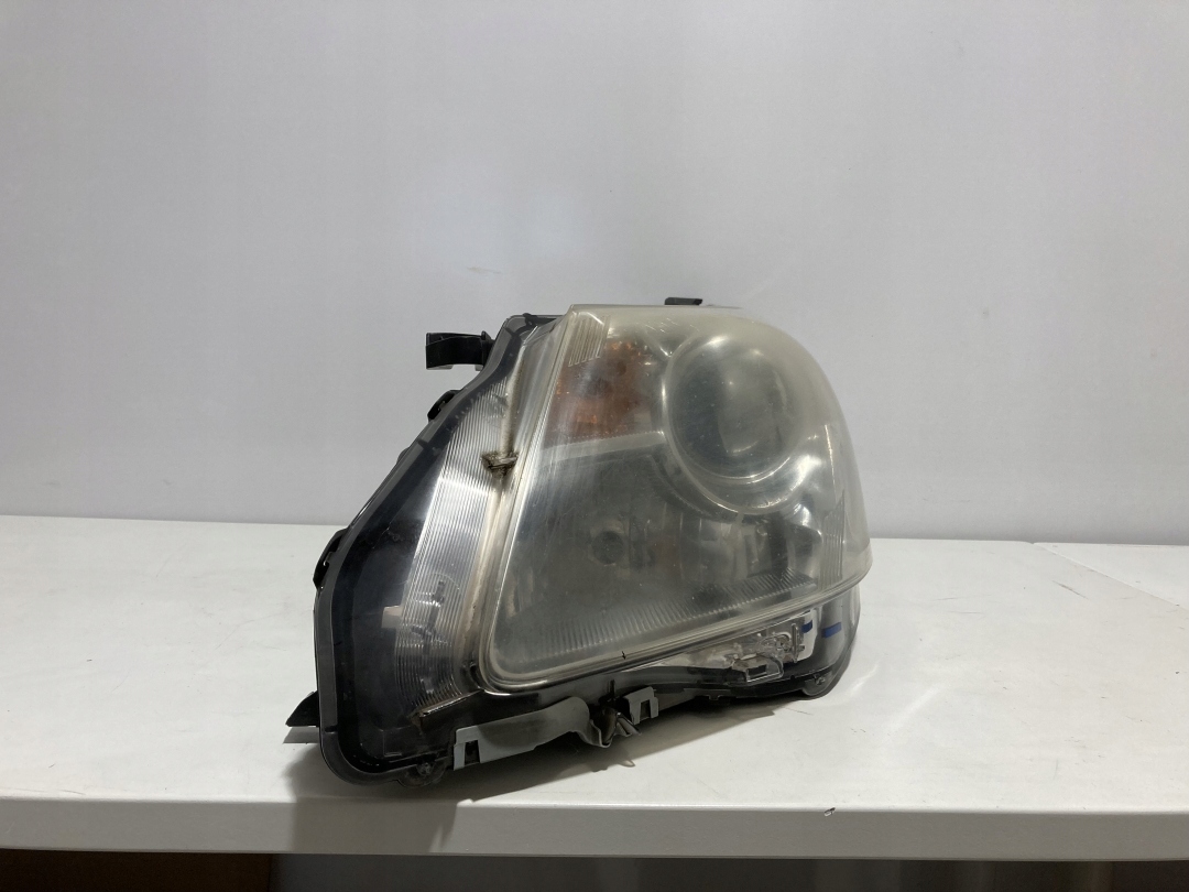 Toyota Avensis T25 lampa lewa przód RHD H279AL-DE HAL Koito używana - UK - zdjęcie 4