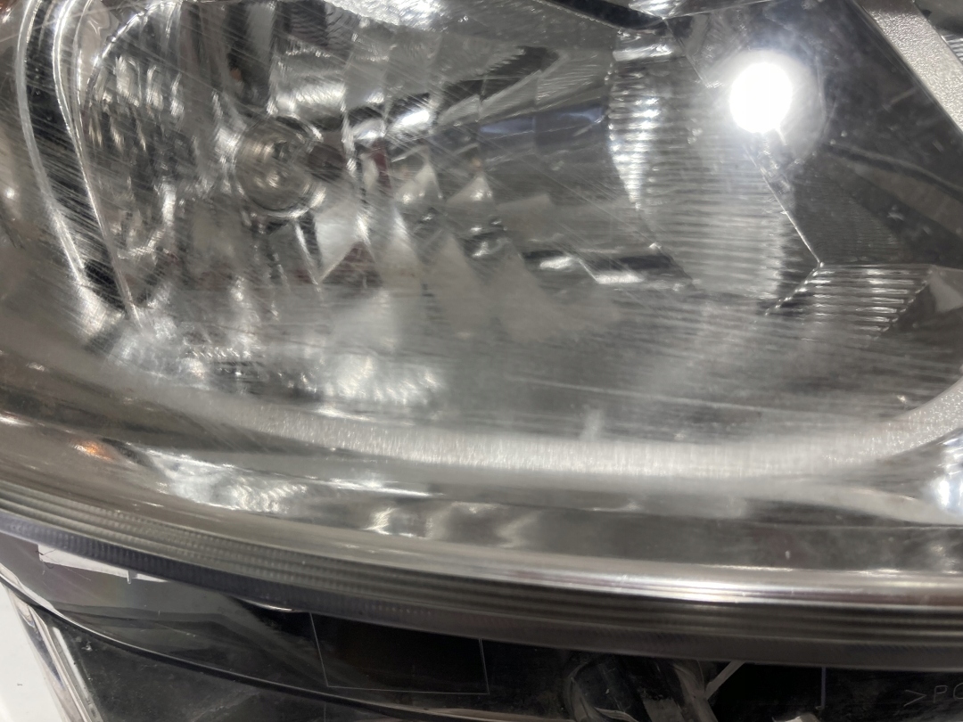 Lampa samochodowa prawa przednia PEUGEOT 9802221380 UK - zdjęcie 11