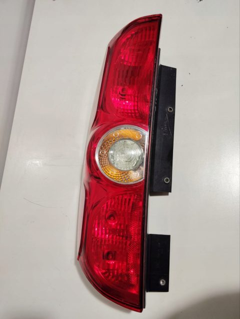 Lampa tylna lewa Fiat Fiorino