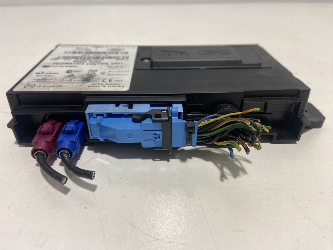 Sterownik telematik Jaguar XE DPLA-70718-NV - zdjęcie 7
