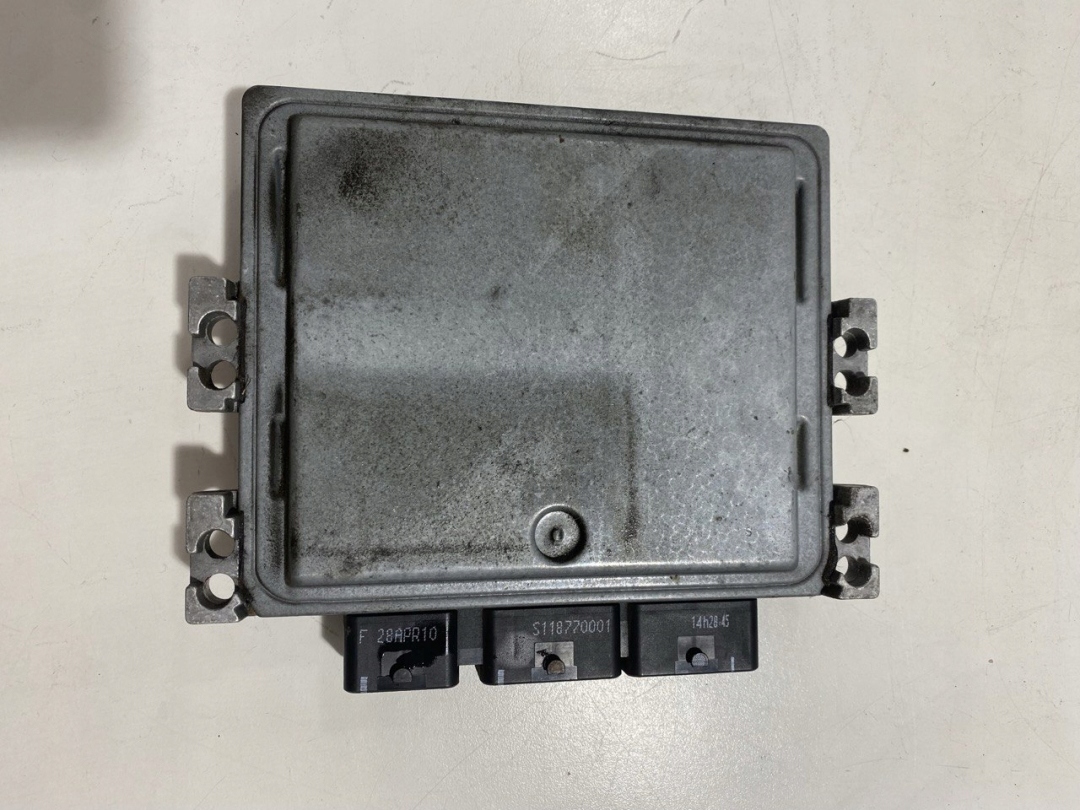 Sterownik silnika Nissan Qashqai i 1.5 dci 23710BR30A S180033108A - zdjęcie 5