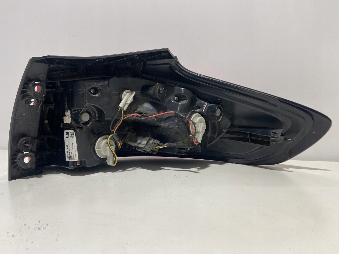 Lampa tylna lewa Opel Zafira c 12-19 13278784 - zdjęcie 2