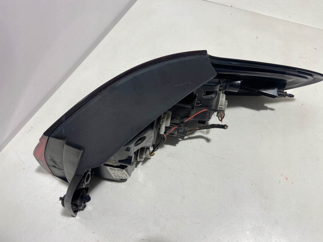 Lampa tylna lewa Opel Zafira c 12-19 13278784 - zdjęcie 3