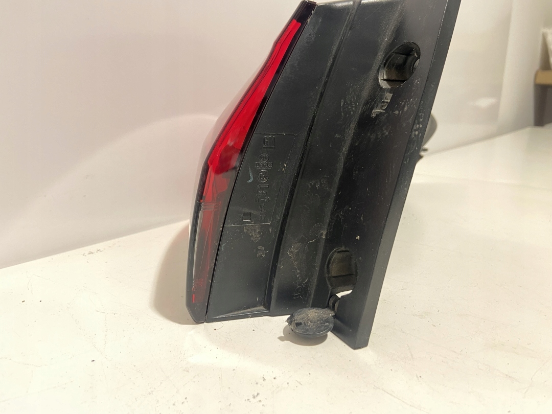 Lampa tylna lewa Opel Zafira c 12-19 13278784 - zdjęcie 5