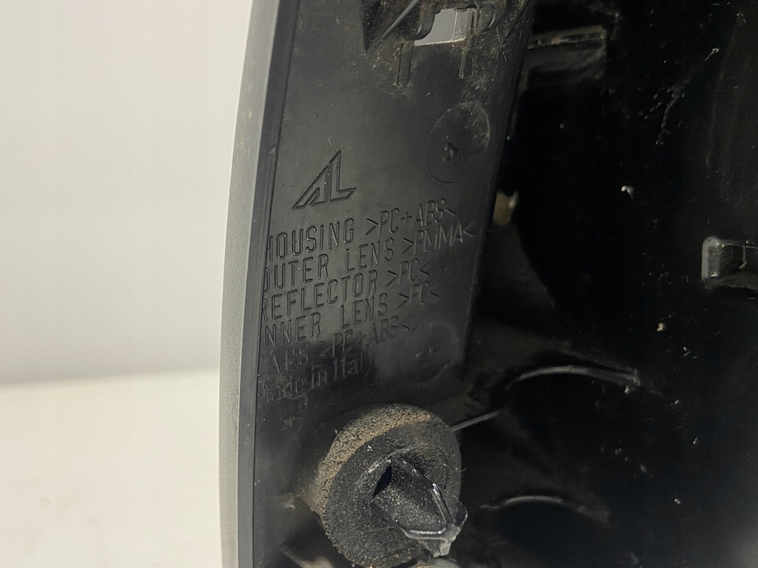 Lampa tylna lewa Opel Zafira c 12-19 13278784 - zdjęcie 8