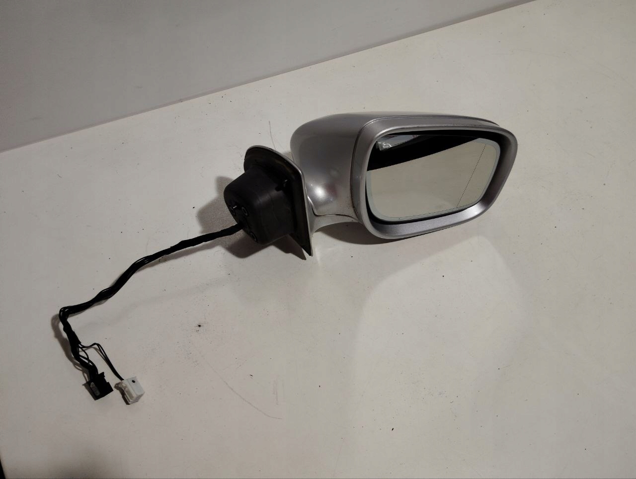 Lusterko prawe Mercedes-Benz E-Class 9 plus 2 pin W211