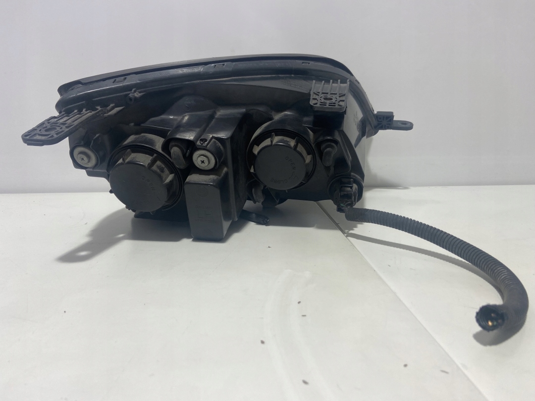 REFLEKTOR LEWY LAMPA PRZÓD UK OPEL ANTARA - zdjęcie 3