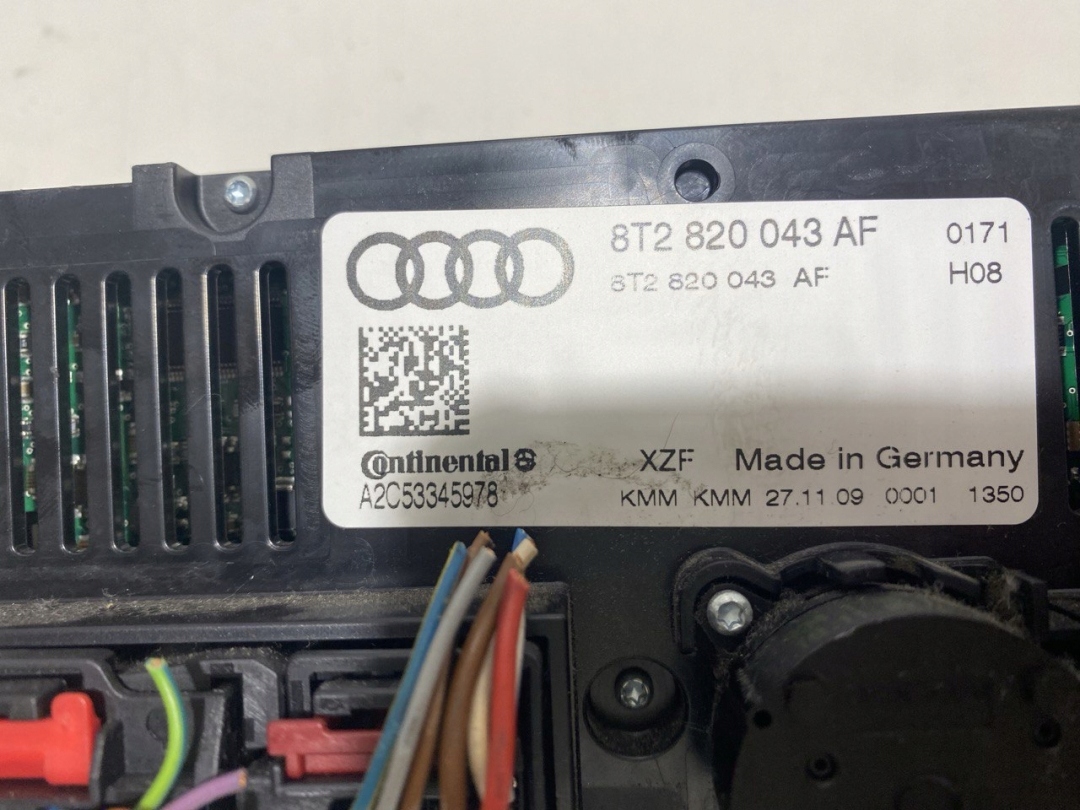 Panel klimatyzacji i nawiewu Audi A4 B8 8T2820043AF - zdjęcie 3