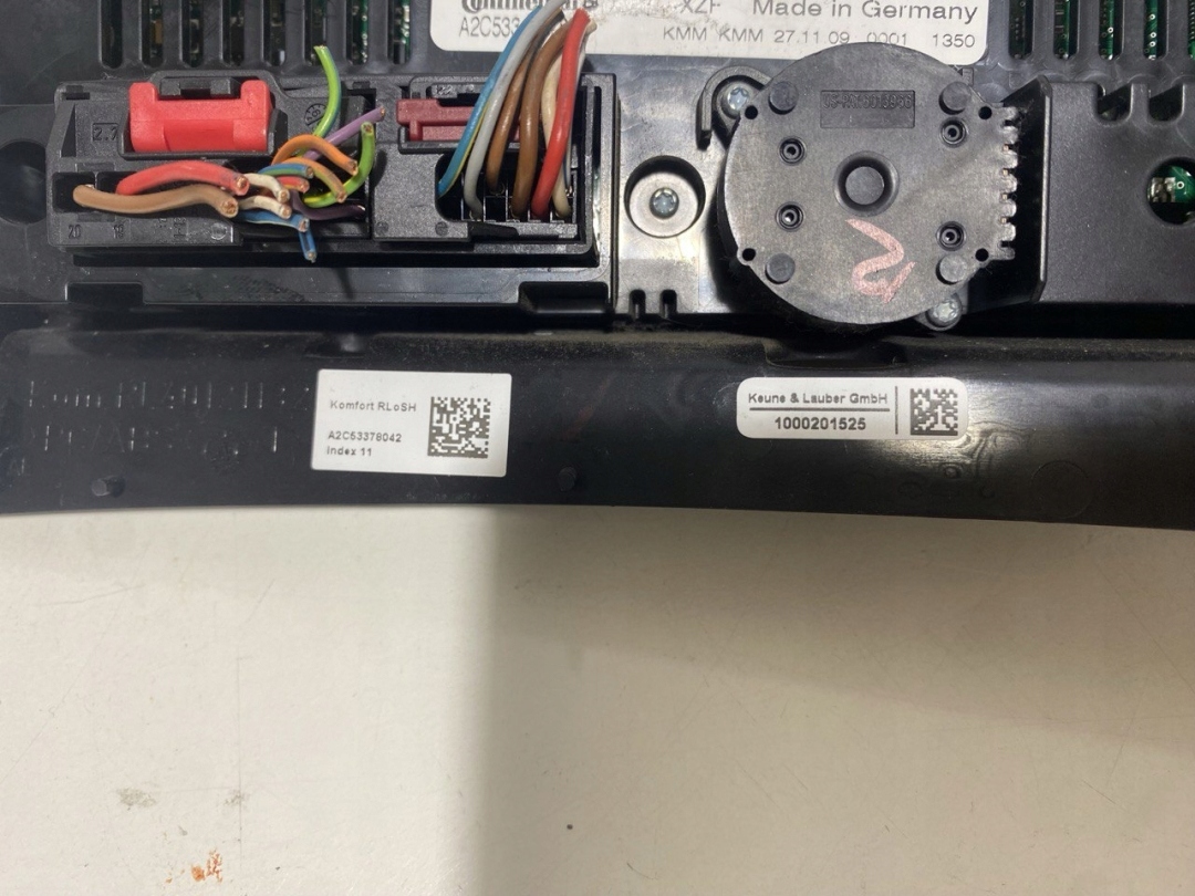 Panel klimatyzacji i nawiewu Audi A4 B8 8T2820043AF - zdjęcie 4