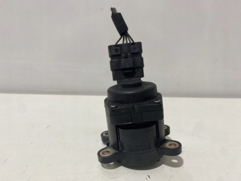 Zawór EGR Jaguar Peugeot 607 Citroen C5 III X7 2.7 3.0 HDI 21597914-2