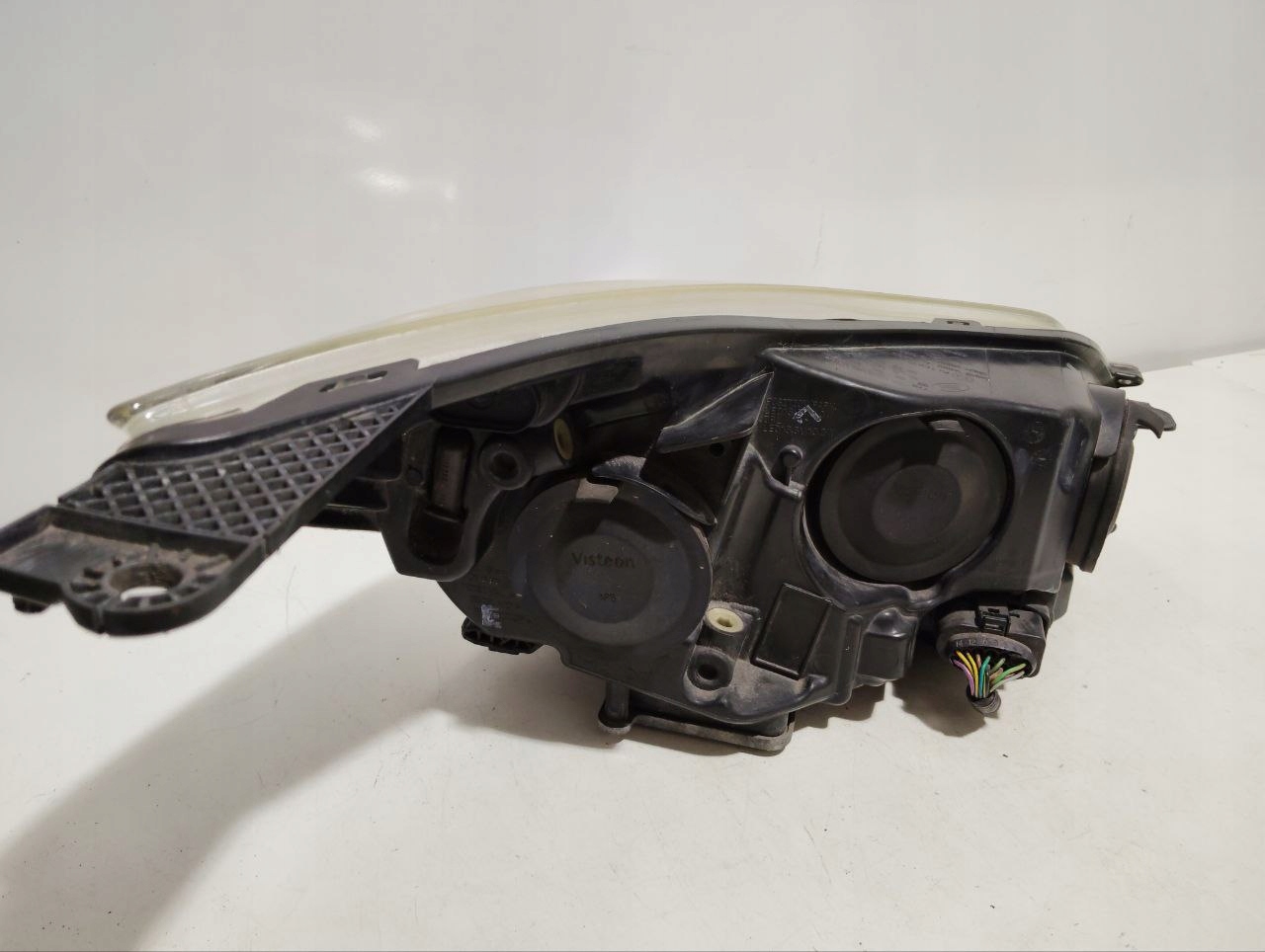Lampa lewa Ford Focus MK3 11-14 Bi-Xenon, wersja statyczna bez (AFS) - zdjęcie 4