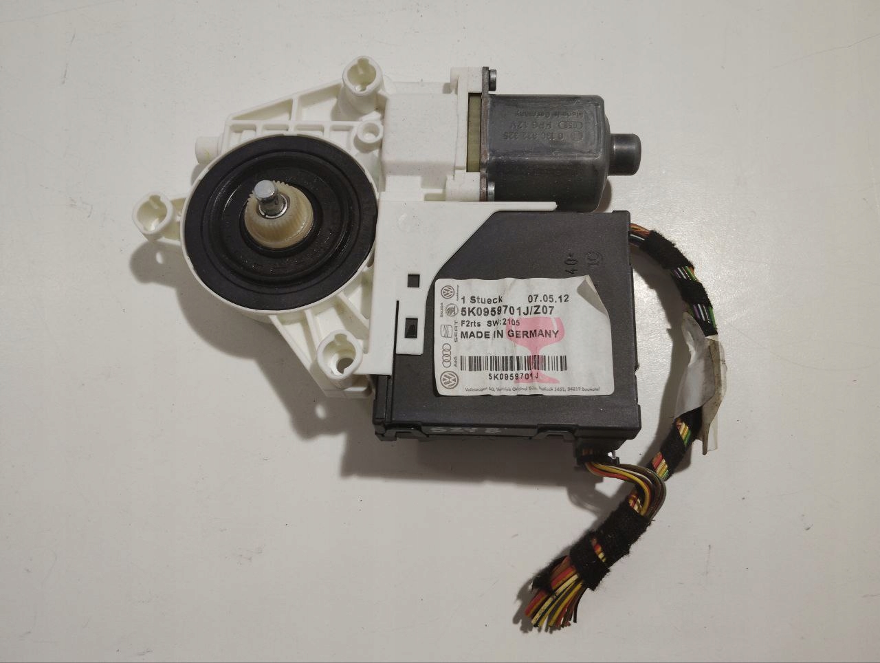 Silnik szyby sterownik przód VW Golf VI 5K0959701J - zdjęcie 3
