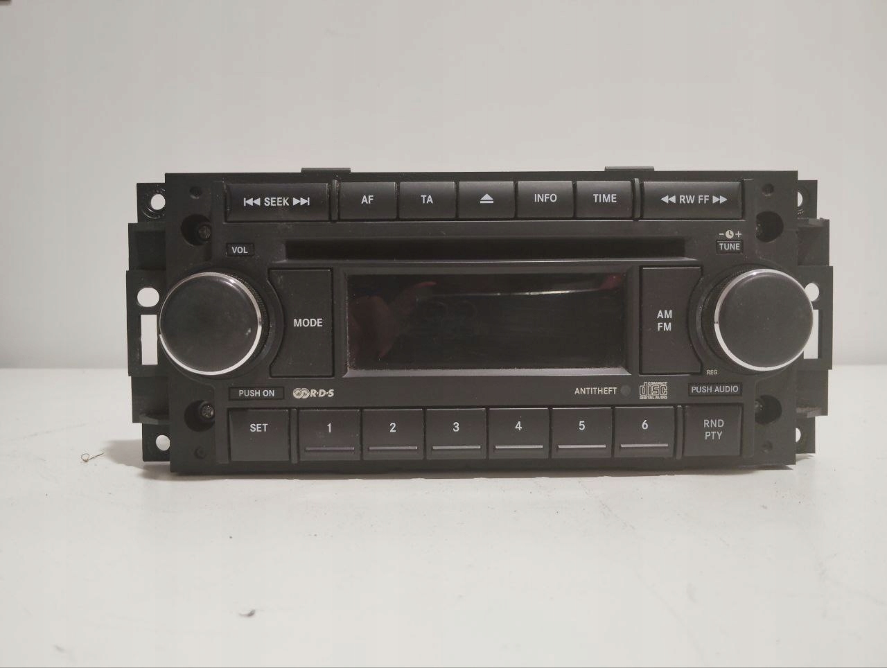 Radio fabryczne MP3 Jeep Patriot Chrysler PT Dodge Caliber