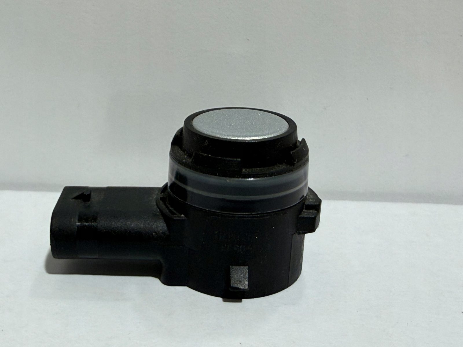 Czujnik parkowania PDC VW Audi Skoda Seat 5Q0919297B Valeo srebrny - zdjęcie 9