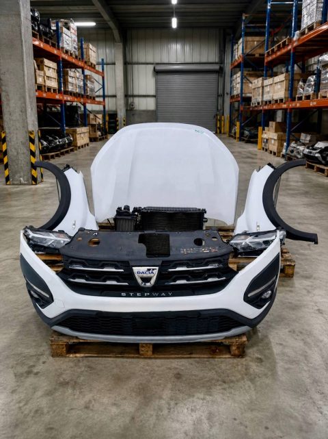 Dacia Sandero Stepway III kompletny przód chłodnice zderzak LAMPY maska 21